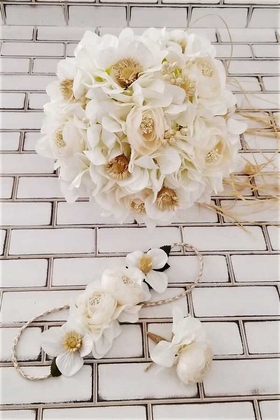 Yapay Çiçek Deposu - Belen Beyaz Ortanca İpek Güller Çilek Şöleni Gelin Buketi 3lü Set