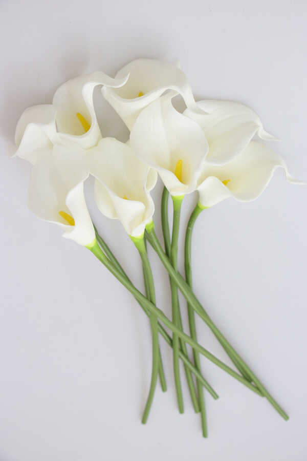 Yapay Çiçek Islak Gerçek Gala Çiçeği 8 Dal Beyaz (Ortası Sarı)