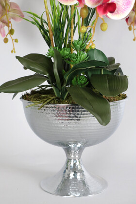 Metal Kabartmalı Saksıda 5 Dal Yapay Orkide Aranjmanı Fuşya Krem - Thumbnail
