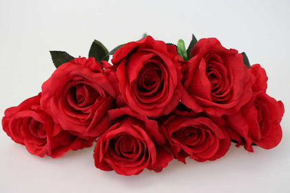 Yapay Çiçek 7 Dal Kaliteli İri Gül Demeti 42 cm Kırmızı - Thumbnail