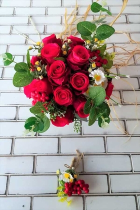 Yapay Çiçek Deposu - Kırmızı Güller ve Papatya Gelin Çiçeği 2li Set