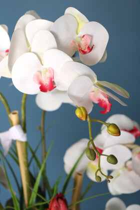Metal Kabartmalı Silver Saksıda Yapay Orkide Aranjmanı Beyaz-Pembe - Thumbnail