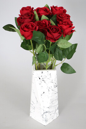 Yapay Çiçek Deposu - Mermer Desenli Prizmatik Beyaz Vazoda 9 Dallı Kadife Gül Demeti Kırmızı 40 Cm